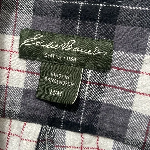 Eddie Bauer gender neutral flannel - Picture 3 of 4